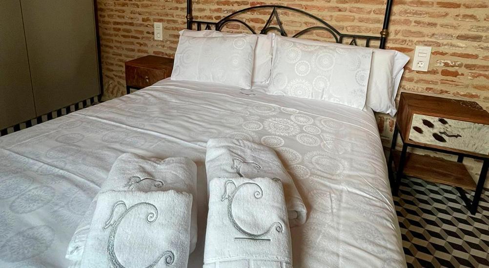 Hotel Rural La Casa De Carlota มอนตันเชซ ภายนอก รูปภาพ
