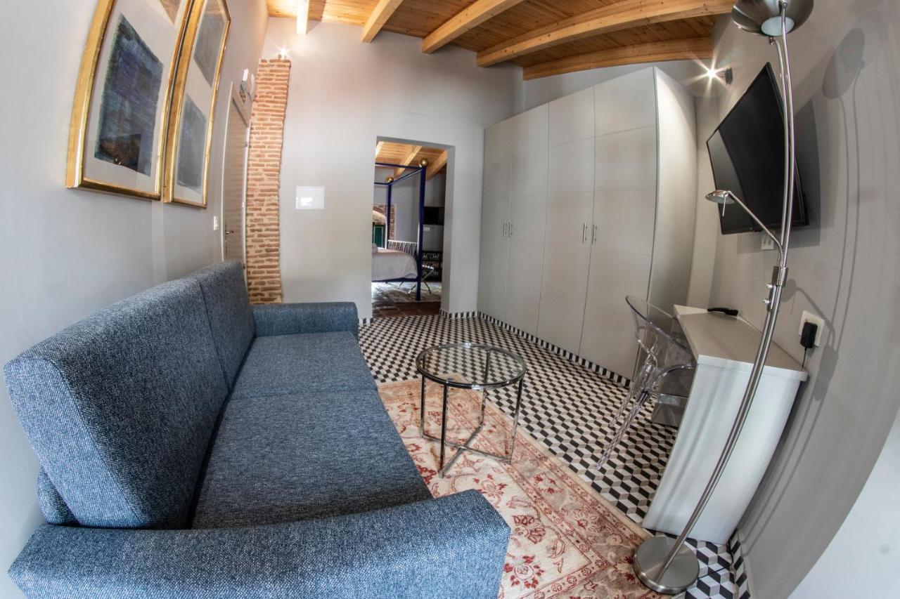 Hotel Rural La Casa De Carlota มอนตันเชซ ภายนอก รูปภาพ